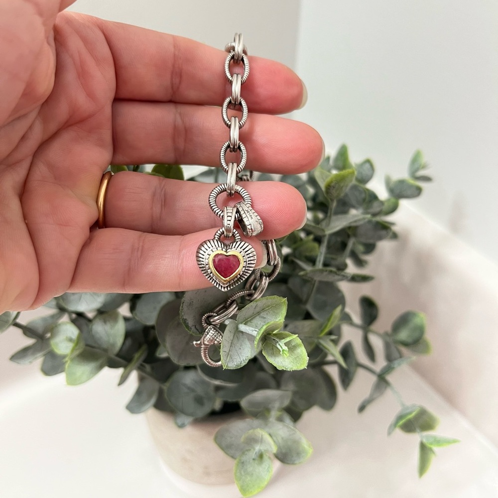 Judit Ripka Ruby Heart bracelet - Picture 4 of 12